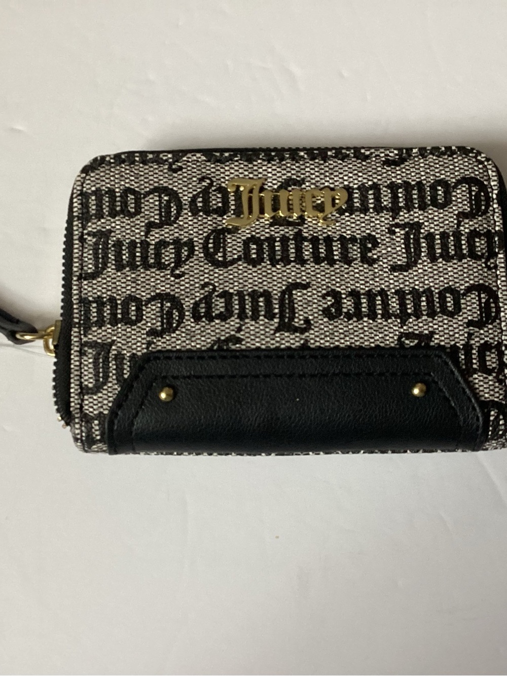 Juicy Couture Cream & Black Logo Zip Card Wallet